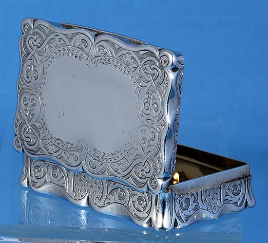 A Victorian silver snuff box, by Frederick Marson, Length 83mm Weight: 4.3oz/134grms